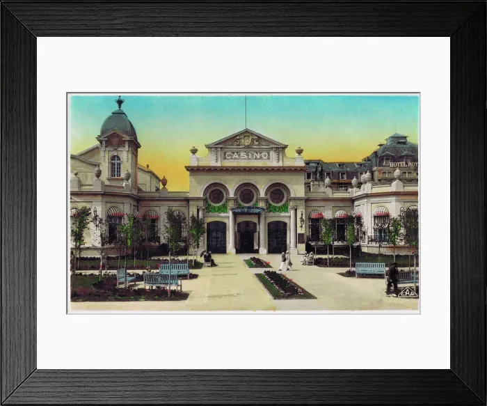 Framed Print : A view of the exterior of the Casino at La Baule, 1920s Framed Print : A view of the exterior of the Casino at La Baule, 1920s