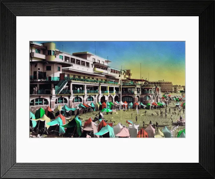Framed Print : Beach at St Jean De Luz in front of the Pergola Casino Framed Print : Beach at St Jean De Luz in front of the Pergola Casino