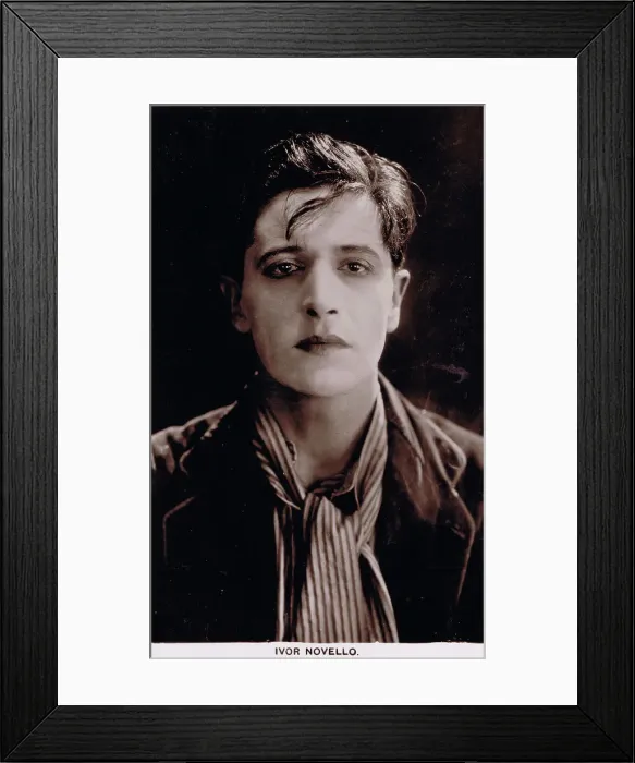 Framed Print : The British film ad stage star Ivor Novello, 1920s Framed Print : The British film ad stage star Ivor Novello, 1920s