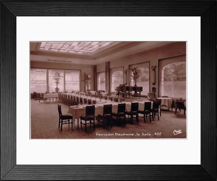 Framed Print : The interior of one of the rooms in the Pavillon Dauphine Framed Print : The interior of one of the rooms in the Pavillon Dauphine
