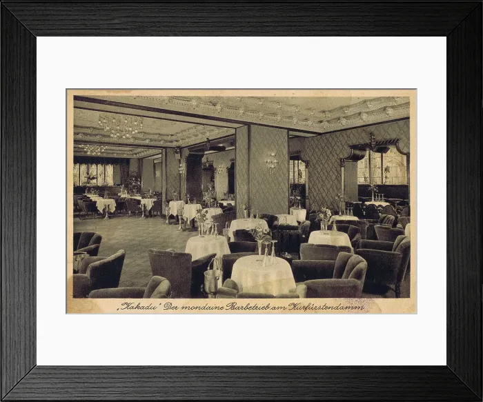 Framed Print : One of the rooms at the Kakadu, Kurfurstendamm, Berlin