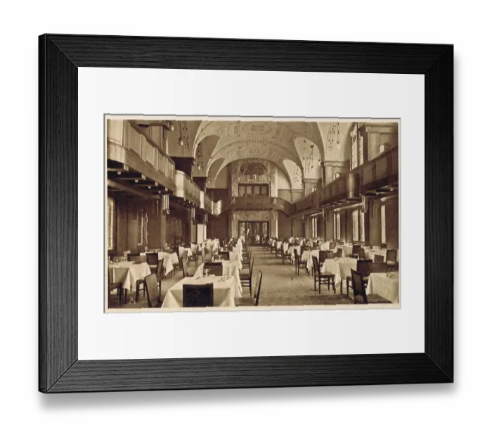 Framed Print : The Bankett Salle at Weinhaus Rheingold, Berlin, 1920s Framed Print : The Bankett Salle at Weinhaus Rheingold, Berlin, 1920s