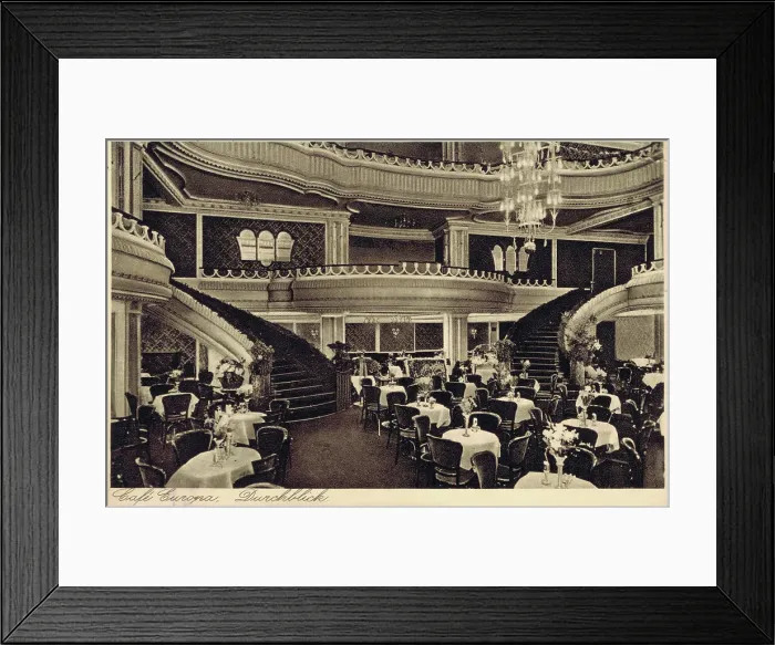 Framed Print : The interior of the Cafe Europa, Berlin, 1920s Framed Print : The interior of the Cafe Europa, Berlin, 1920s