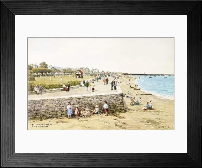 Framed Print : Eastern Esplanade, Ryde, Isle of Wight Framed Print : Eastern Esplanade, Ryde, Isle of Wight