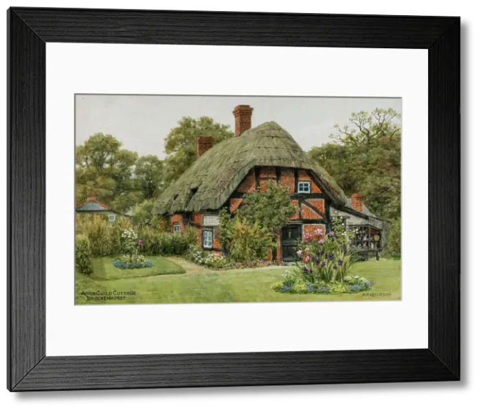 Framed Print : Arts Guild Cottage, Brockenhurst, New Forest, Hampshire Framed Print : Arts Guild Cottage, Brockenhurst, New Forest, Hampshire