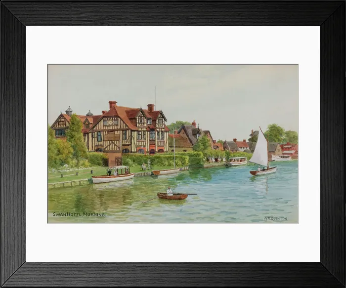 Framed Print : Swan Hotel, River Bure, Horning, Norfolk Broads Framed Print : Swan Hotel, River Bure, Horning, Norfolk Broads
