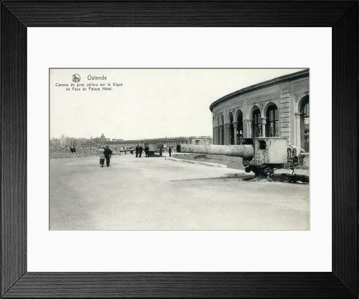 Framed Print : Ostend, Belgium - Large calibre cannon on the seawall Framed Print : Ostend, Belgium - Large calibre cannon on the seawall