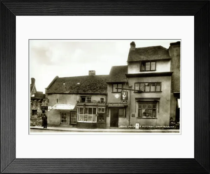 Framed Print : King Alfred's Kitchen, Shaftesbury, Dorset Framed Print : King Alfred's Kitchen, Shaftesbury, Dorset