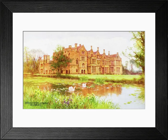Framed Print : Broughton Castle, near Banbury, Oxfordshire Framed Print : Broughton Castle, near Banbury, Oxfordshire