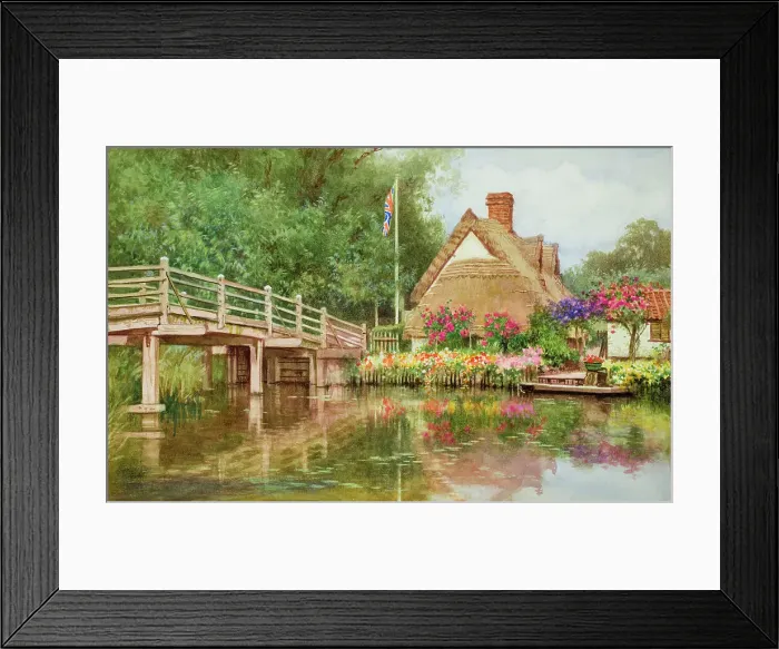 Framed Print : Bridge and Thatched Cottage, Flatford, Suffolk Framed Print : Bridge and Thatched Cottage, Flatford, Suffolk