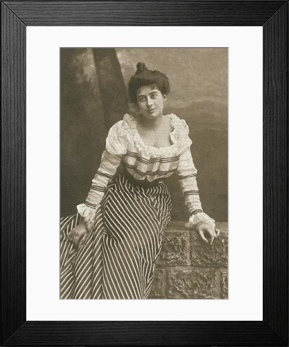 Framed Print : Sarah Brooke Framed Print : Sarah Brooke