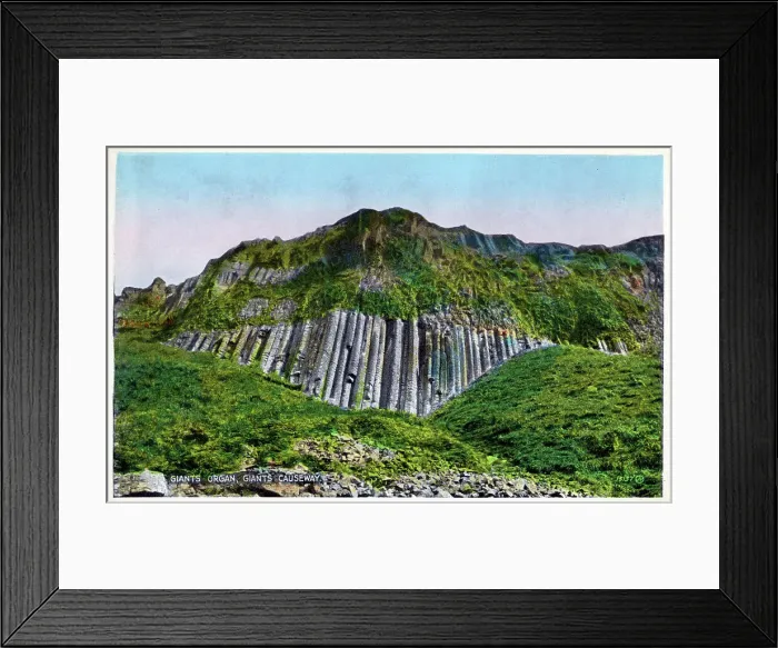 Framed Print : The Giants Organ, Giant's Causeway, Northern Ireland Framed Print : The Giants Organ, Giant's Causeway, Northern Ireland