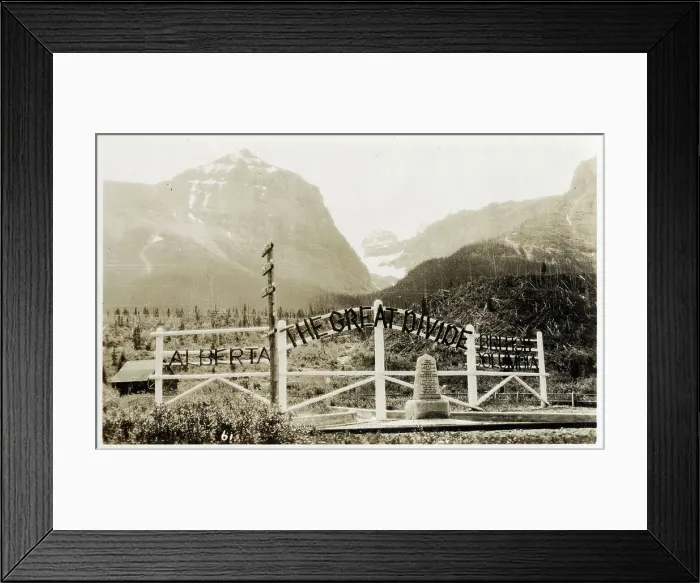 Framed Print : The Great Divide between Alberta and British Columbia Framed Print : The Great Divide between Alberta and British Columbia