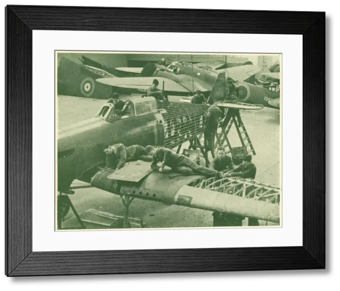 Framed Print : WW2. R. A. F. Apprentices, Practical Construction Framed Print : WW2. R. A. F. Apprentices, Practical Construction
