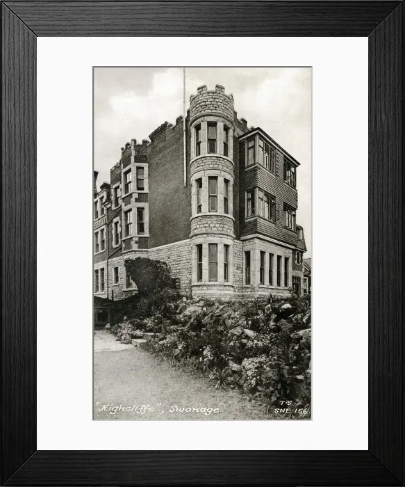 Framed Print : Highcliffe, Swanage, Dorset Framed Print : Highcliffe, Swanage, Dorset