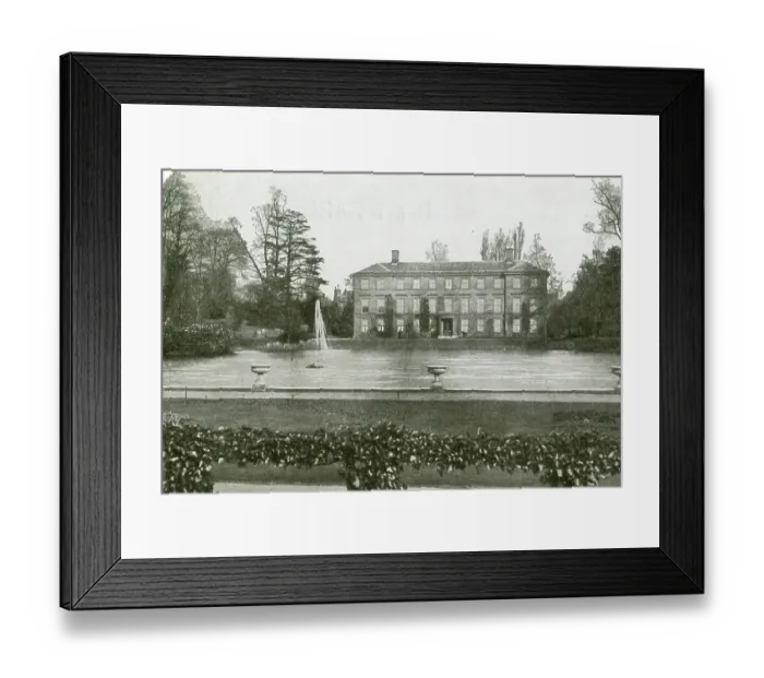 Framed Print : London House and Lake, Kew Gardens, West London Framed Print : London House and Lake, Kew Gardens, West London