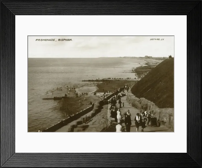 Framed Print : Promenade, Bispham Beach, Blackpool, Lancashire Framed Print : Promenade, Bispham Beach, Blackpool, Lancashire