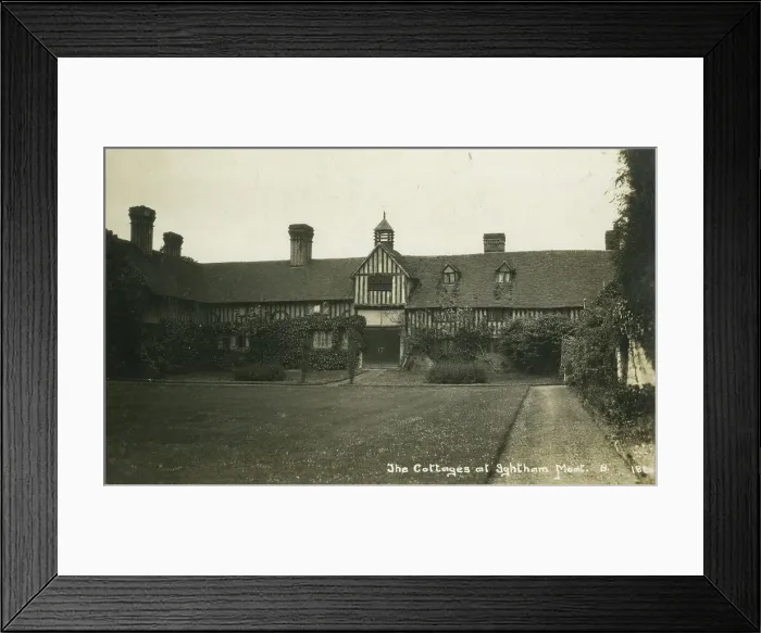 Framed Print : The Cottages at Ightham Mote, Kent