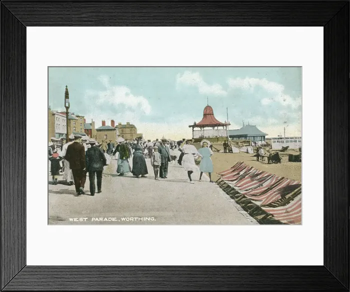 Framed Print : West Parade, Worthing, Sussex Framed Print : West Parade, Worthing, Sussex