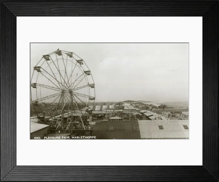 Framed Print : Pleasure Fair, Mablethorpe, Lincolnshire Framed Print : Pleasure Fair, Mablethorpe, Lincolnshire