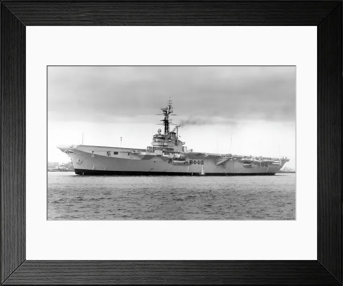 Framed Print : ARA Independencia Framed Print : ARA Independencia