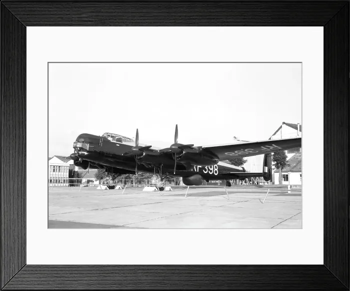 Framed Print : Avro 694 Lincoln B. 2 8376M - RF398 Framed Print : Avro 694 Lincoln B. 2 8376M - RF398