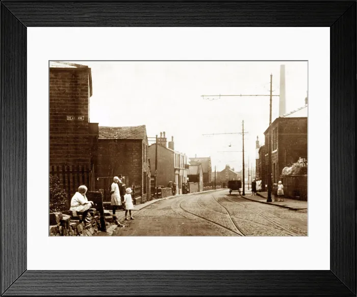Framed Print : Burnley Road, Lumb, early 1900s Framed Print : Burnley Road, Lumb, early 1900s