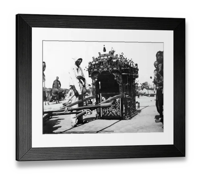 Framed Print : Bridal chair, China, early 1900s Framed Print : Bridal chair, China, early 1900s