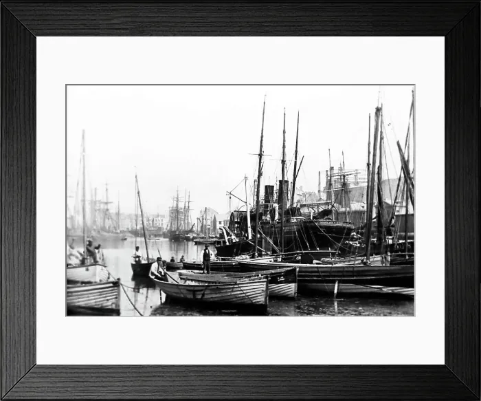 Framed Print : Douglas harbour, Isle of Man, early 1900s Framed Print : Douglas harbour, Isle of Man, early 1900s