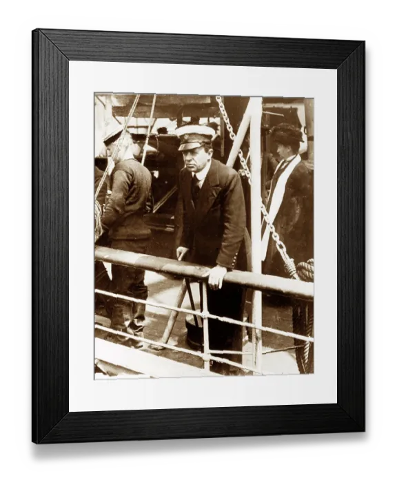 Framed Print : Scott's Antarctic Expedition Cpt. Scott on the Terra Nova Framed Print : Scott's Antarctic Expedition Cpt. Scott on the Terra Nova