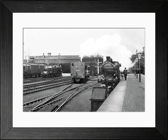 Framed Print : Doncaster Railway Station Framed Print : Doncaster Railway Station