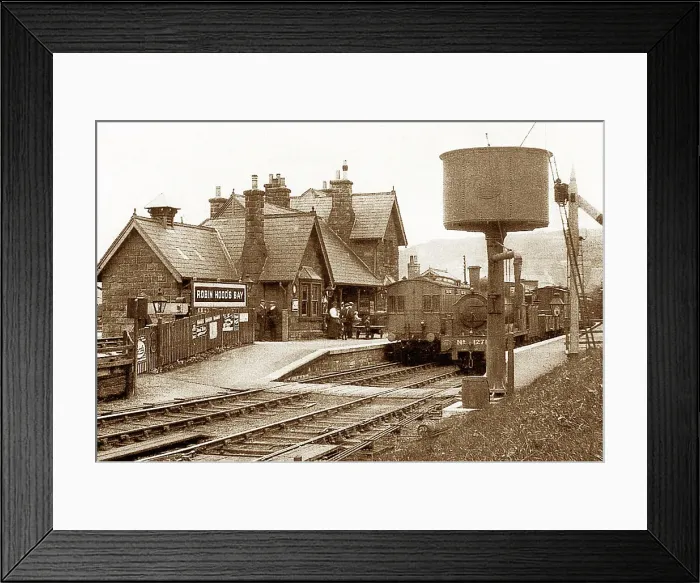 Framed Print : Robin Hood's Bay Railway Station early 1900s Framed Print : Robin Hood's Bay Railway Station early 1900s