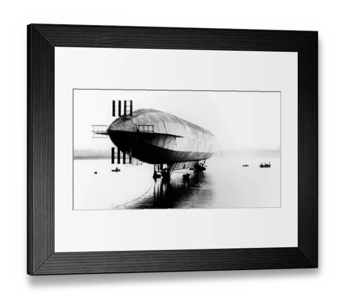 Framed Print : Vickers Airship HMA No. 1 at Barrow in Furness in 1911 Framed Print : Vickers Airship HMA No. 1 at Barrow in Furness in 1911