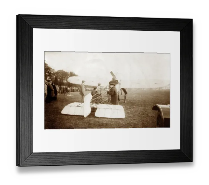Framed Print : Gustav Hamel at Cirencester Framed Print : Gustav Hamel at Cirencester