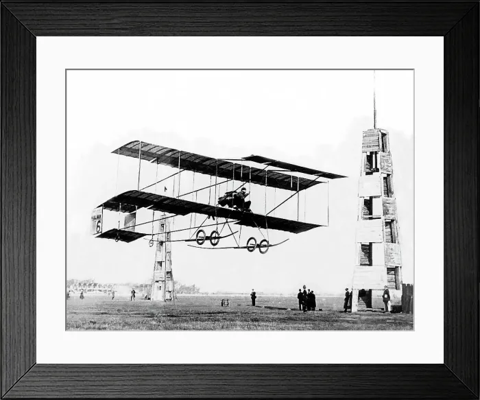 Framed Print : Henri Farman in Biplane Blackpool 1909 Framed Print : Henri Farman in Biplane Blackpool 1909
