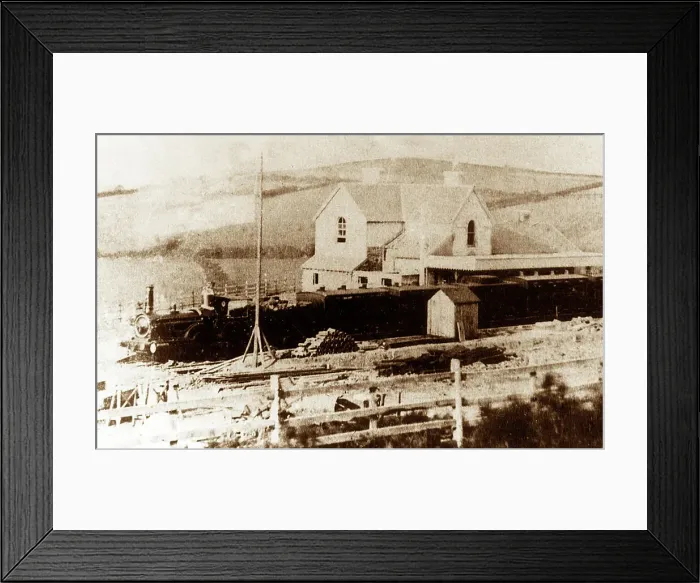 Framed Print : The first train to Okehampton Railway Station Framed Print : The first train to Okehampton Railway Station