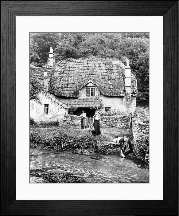 Framed Print : Castle Combe (rural idyll) Framed Print : Castle Combe (rural idyll)