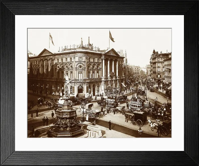 Framed Print : Piccadilly, London, Victorian period Framed Print : Piccadilly, London, Victorian period