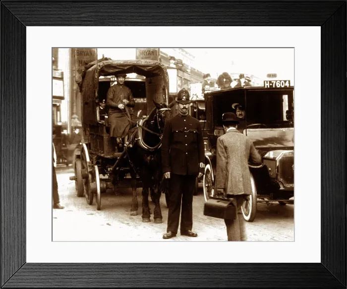 Framed Print : London Bridge, Victorian period Framed Print : London Bridge, Victorian period
