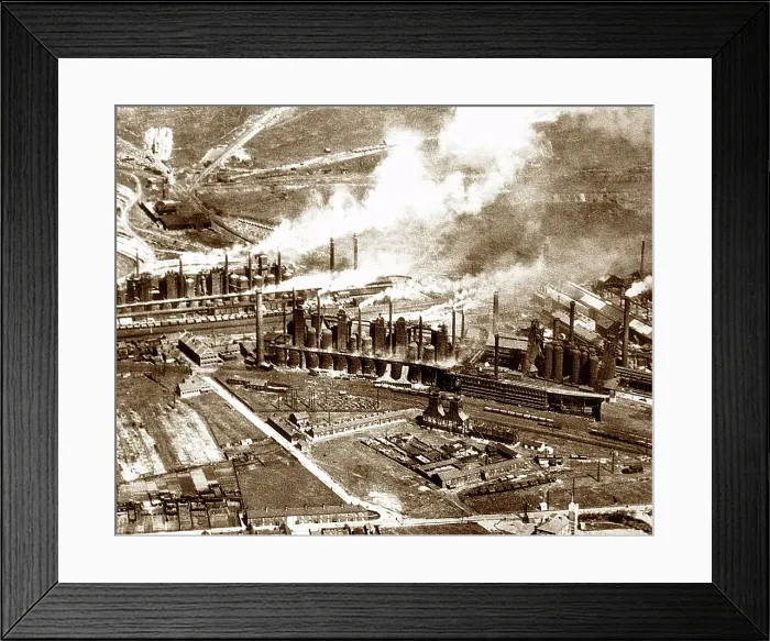 Framed Print : Middlesbrough Steel Works, early 1900s Framed Print : Middlesbrough Steel Works, early 1900s