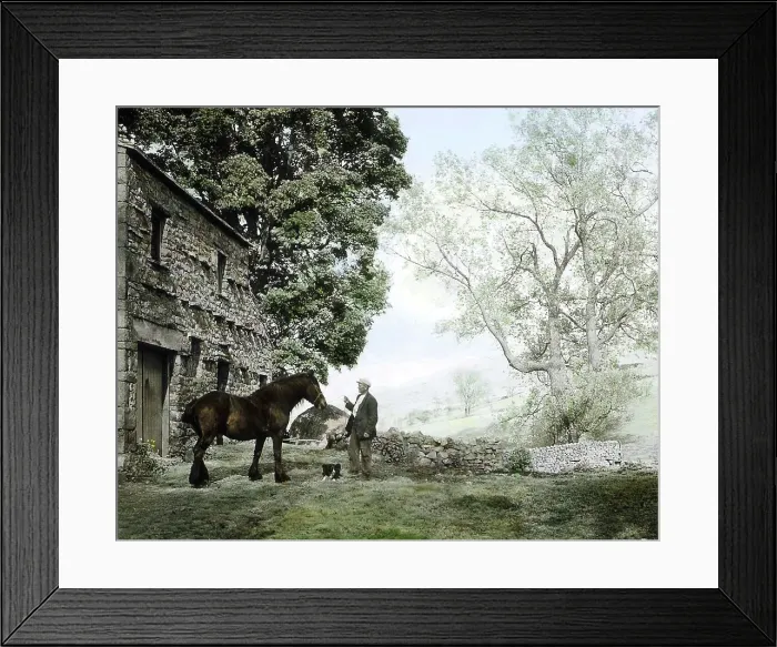 Framed Print : Crow Trees farm, Muker, Swaledale in the 1940s Framed Print : Crow Trees farm, Muker, Swaledale in the 1940s