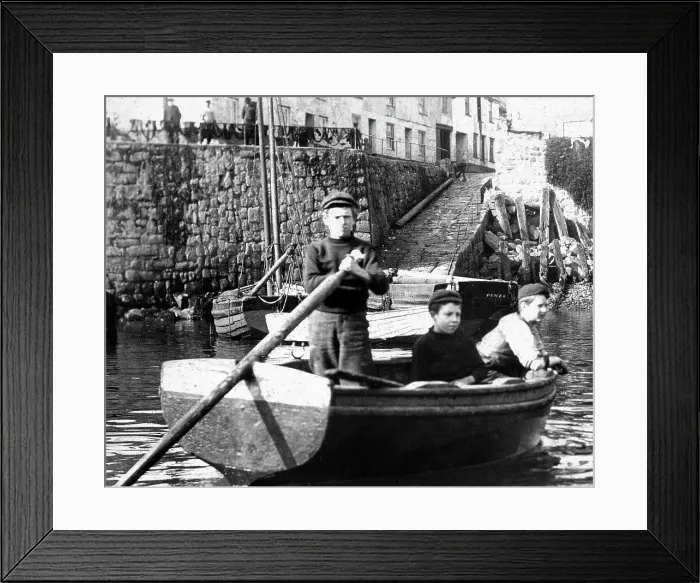 Framed Print : Newlyn Harbour early 1900s Framed Print : Newlyn Harbour early 1900s
