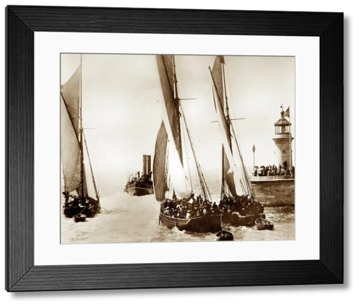 Framed Print : Pleasure boats, Ramsgate, early 1900s Framed Print : Pleasure boats, Ramsgate, early 1900s