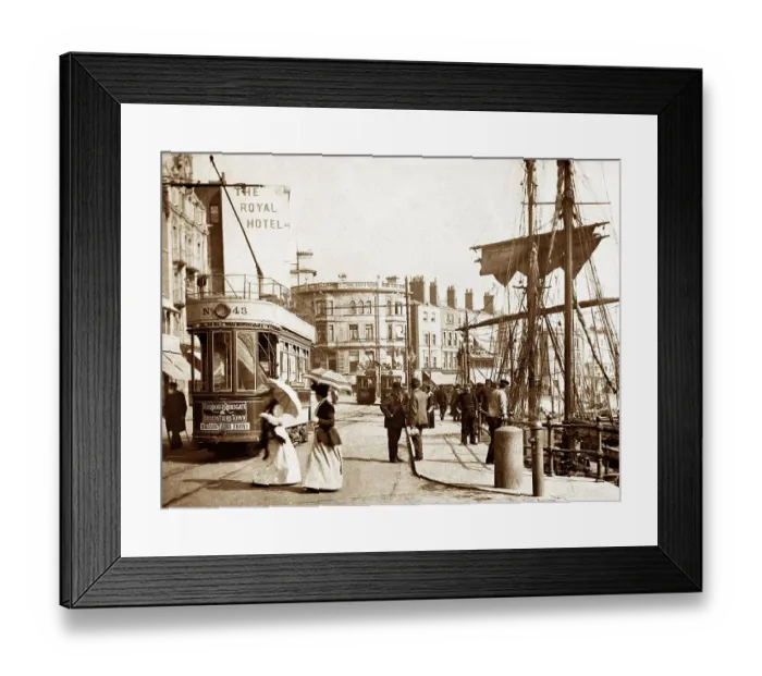 Framed Print : The Quayside, Ramsgate, early 1900s Framed Print : The Quayside, Ramsgate, early 1900s