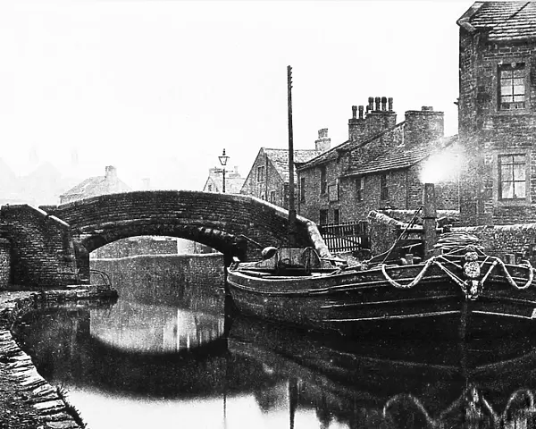 Leeds and Liverpool Canal, Skipton, early 1900s