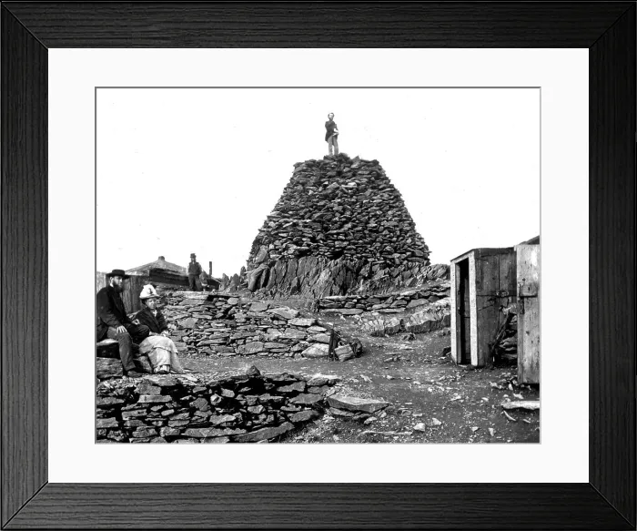 Framed Print : Summit of Mount Snowden Victorian period Framed Print : Summit of Mount Snowden Victorian period