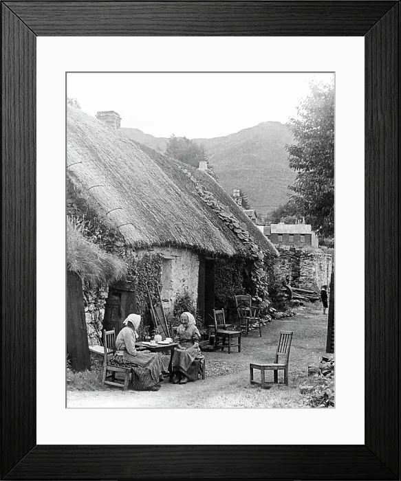 Framed Print : A home in the Highlands of Scotland, Victorian period Framed Print : A home in the Highlands of Scotland, Victorian period
