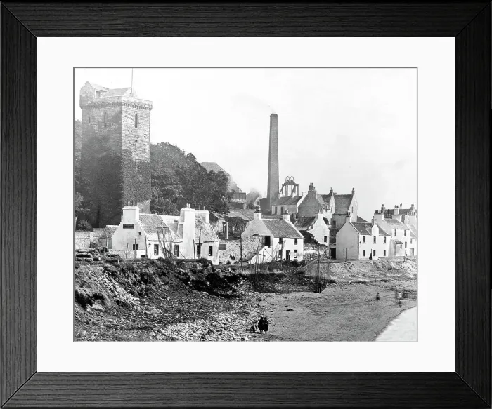 Framed Print : Dysart, Fife, Victorian period Framed Print : Dysart, Fife, Victorian period