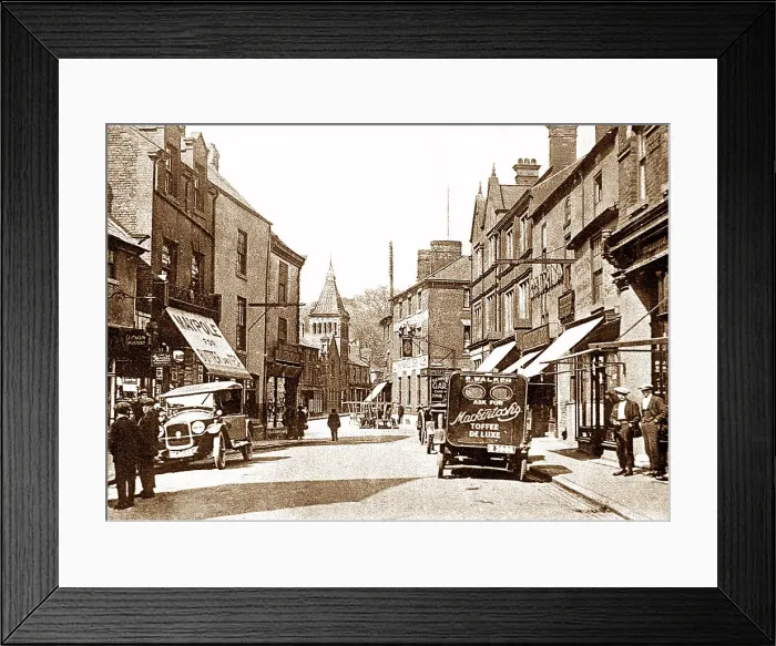 Framed Print : High Street, Alfreton, early 1900s Framed Print : High Street, Alfreton, early 1900s
