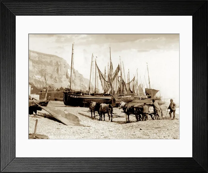 Framed Print : Fishing boats, Hastings, early 1900s Framed Print : Fishing boats, Hastings, early 1900s